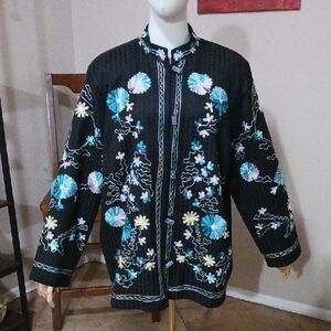 DRAPERS&DAMONS-Beautiful Black Nehru Jacket with Embroidered Accents